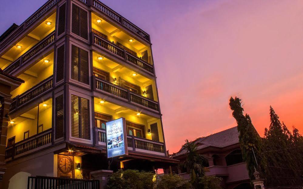 160 Angkor Villa Siem Reap Exterior photo
