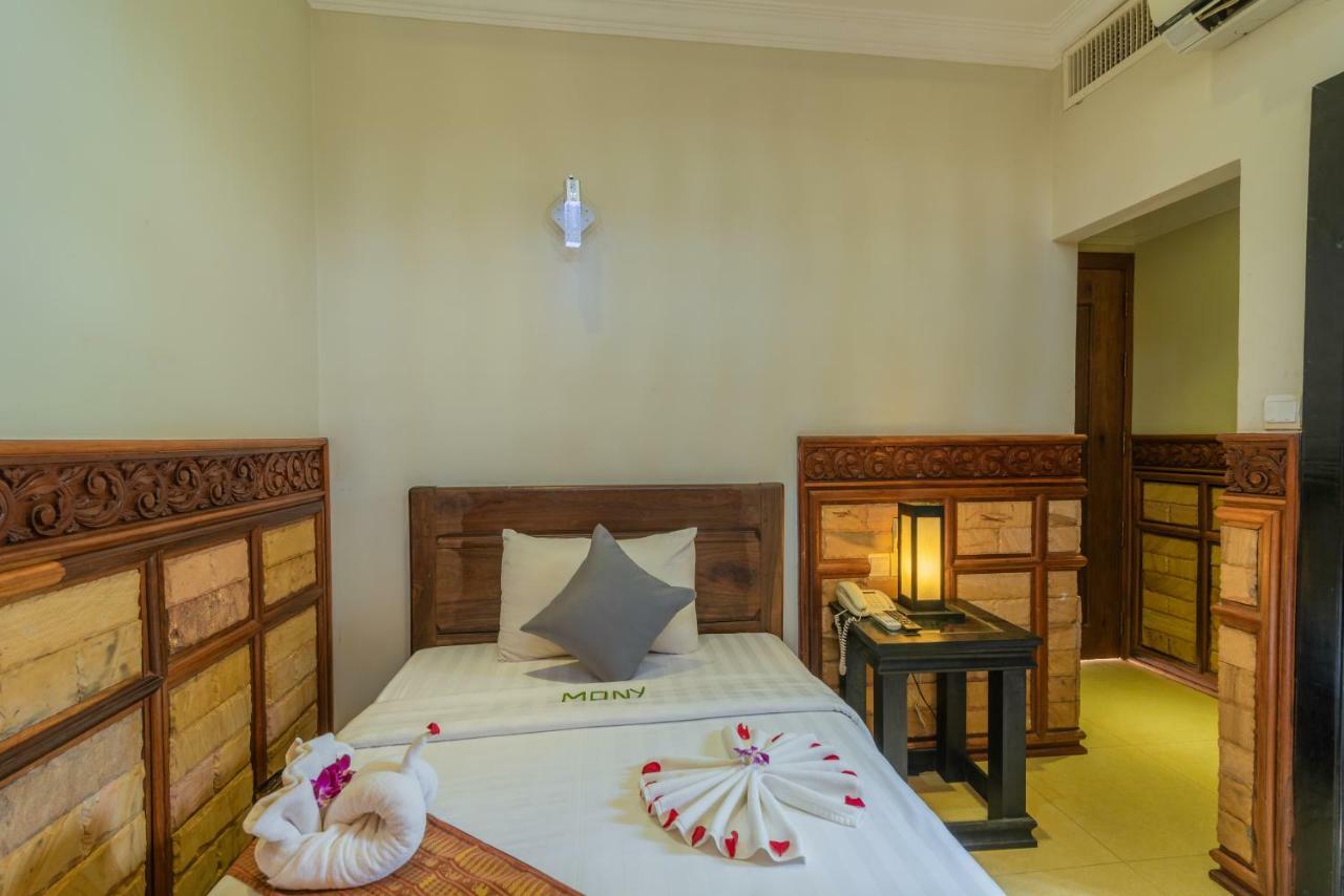 160 Angkor Villa Siem Reap Exterior photo